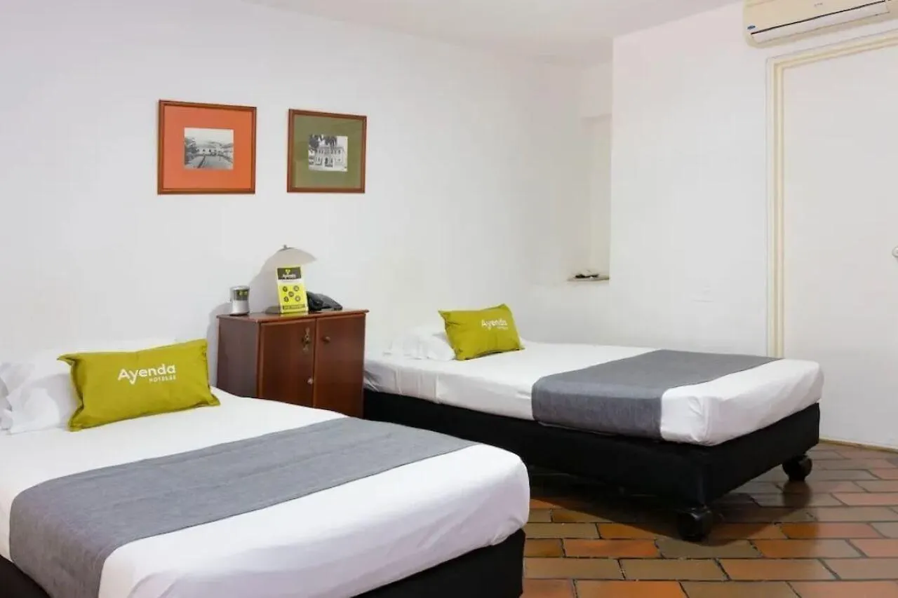 Hotel Neuchabel Cali